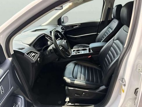 Used 2024 Ford Edge SEL AWD/4WD image 6