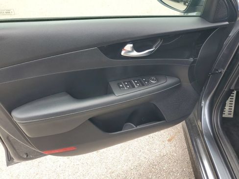 Used 2024 Kia Forte GT-Line FWD image 8