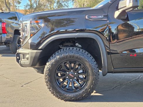 Used 2023 GMC Sierra 1500 AT4X AWD/4WD image 9