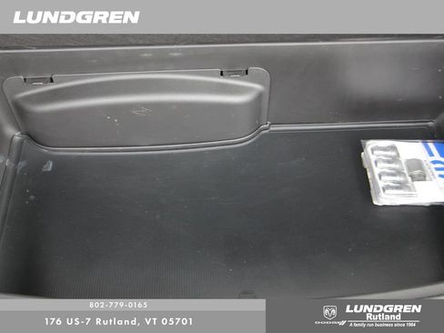 Used 2018 Dodge Durango GT AWD/4WD image 25