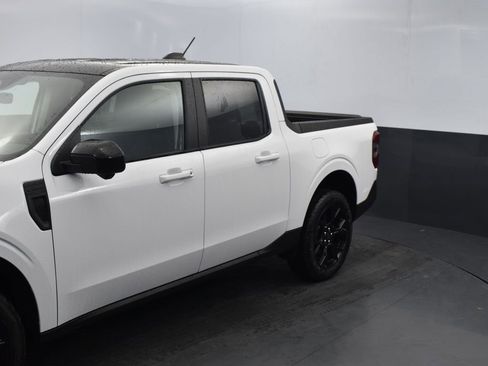 New 2025 Ford Maverick Lariat w/ Black Appearance Package image 5