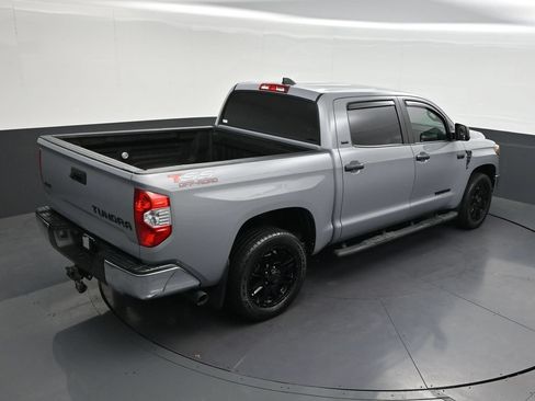Used 2021 Toyota Tundra SR5 w/ SR5 Upgrade Package AWD/4WD image 20