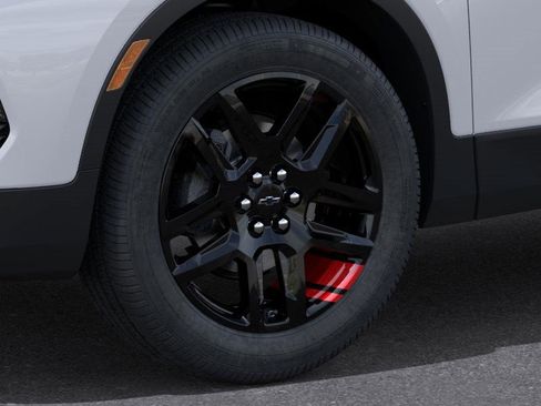 New 2025 Chevrolet Blazer LT w/ Redline Edition image 9