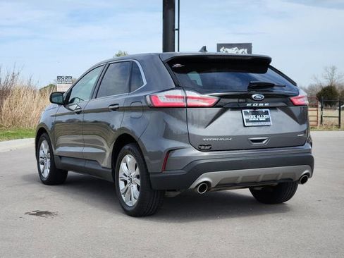 Used 2024 Ford Edge Titanium image 5