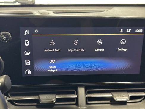 Certified 2024 Chevrolet Trax ACTIV w/ Sunroof Package FWD image 18