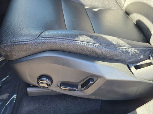 Used 2023 Volvo XC90 T8 Core image 28