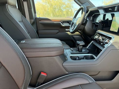 New 2026 GMC Sierra 1500 Denali image 17