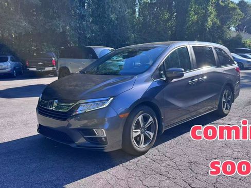 Used 2020 Honda Odyssey Touring image 1