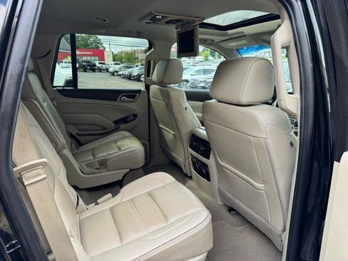 Used 2019 GMC Yukon Denali w/ Open Road Package AWD/4WD image 11