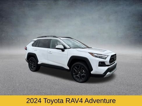 Used 2024 Toyota RAV4 Adventure image 2