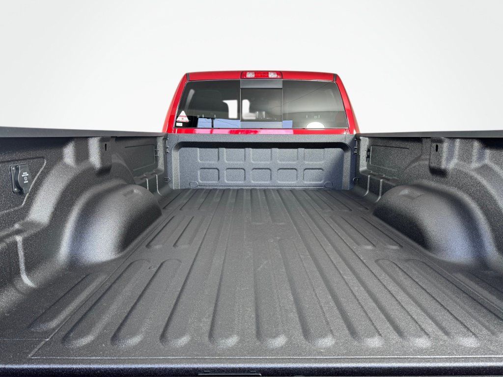 New 2026 RAM 2500 Tradesman AWD/4WD image 17