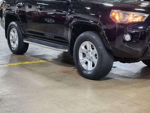 Used 2019 Toyota 4Runner SR5 Premium AWD/4WD image 17