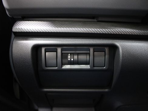 New 2026 Subaru Crosstrek 2.5i Limited AWD/4WD image 8