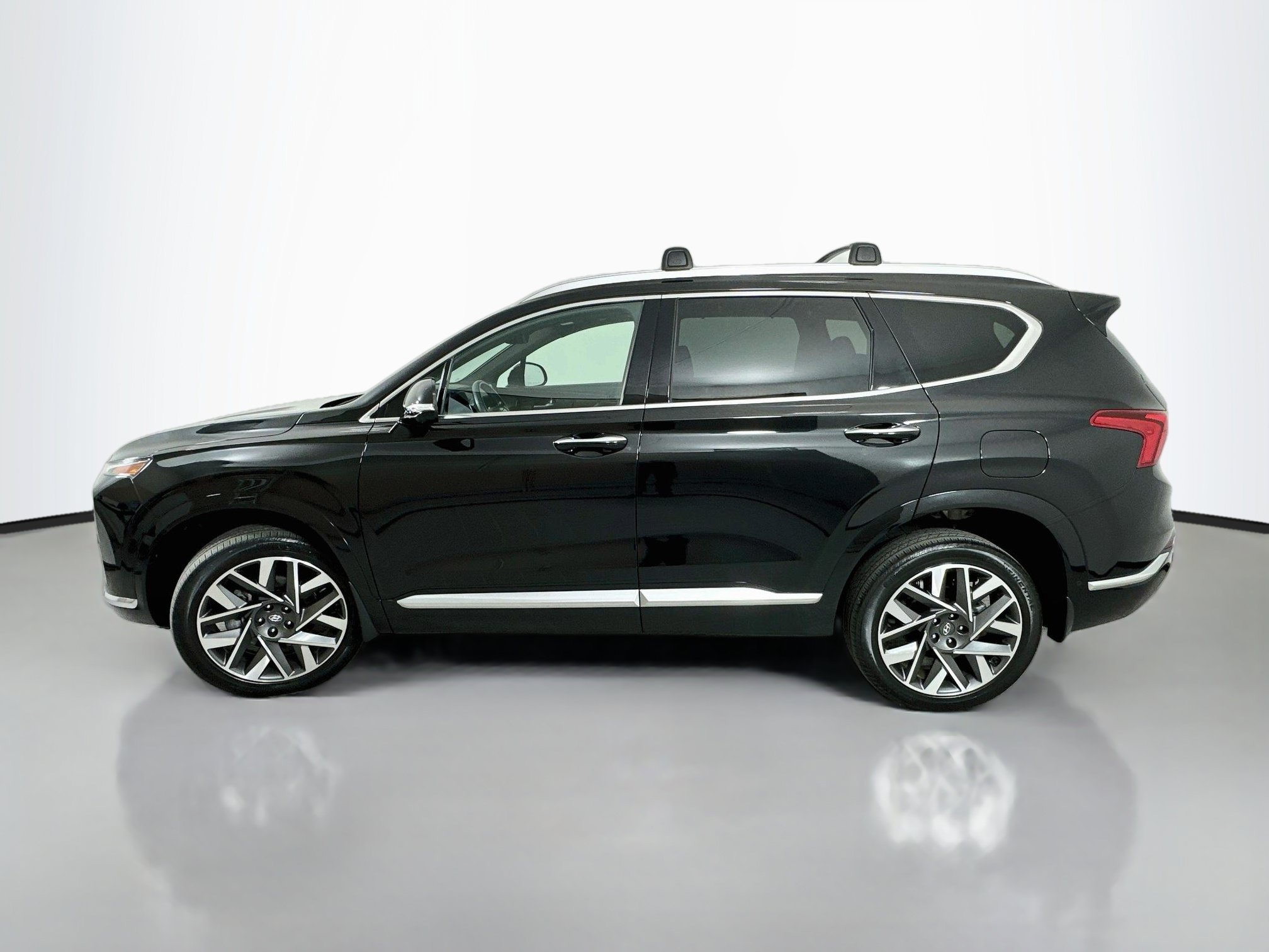 Certified 2023 Hyundai Santa Fe Calligraphy AWD/4WD image 4