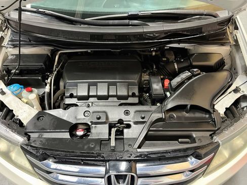 Used 2016 Honda Odyssey EX-L image 32