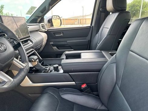Used 2026 Toyota Tundra Platinum AWD/4WD image 22