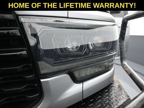 Used 2022 RAM 2500 Big Horn w/ Night Edition AWD/4WD image 54