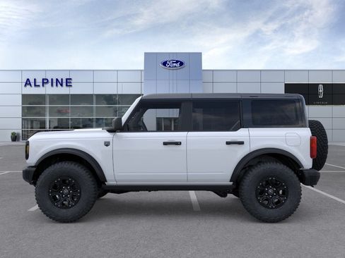New 2026 Ford Bronco Big Bend w/ Black Diamond Package AWD/4WD image 3