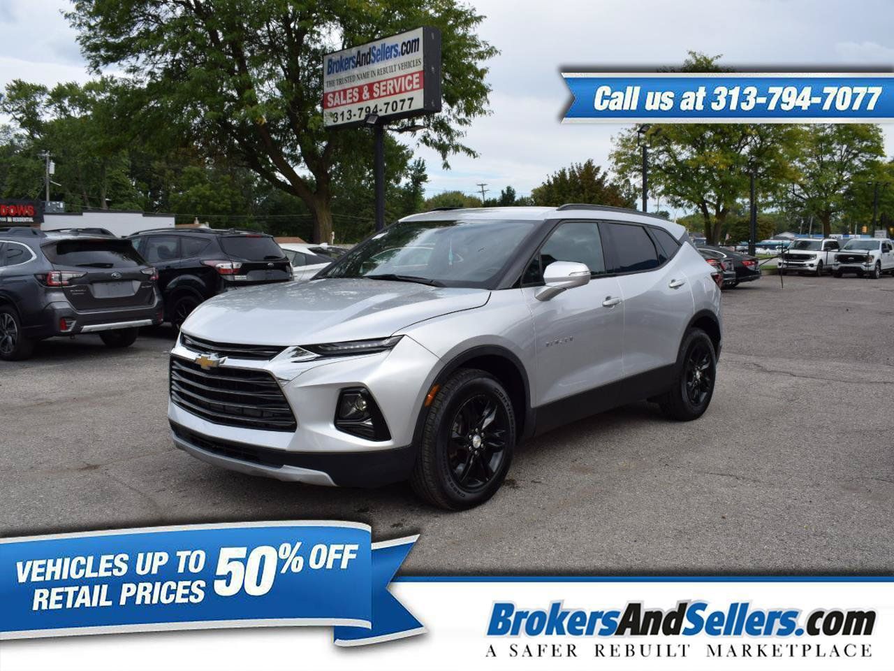 Used 2020 Chevrolet Blazer LT FWD image 1