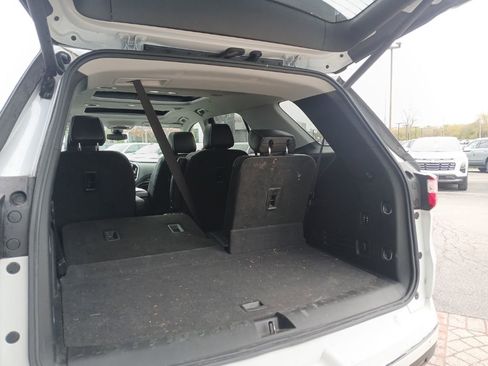 Certified 2020 Chevrolet Traverse High Country w/ LPO, Floor Liner Package AWD/4WD image 31