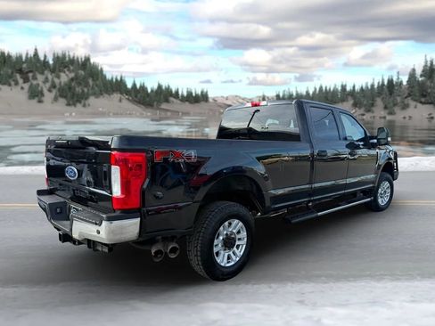 Used 2019 Ford F350 XLT w/ XLT Value Package AWD/4WD image 3