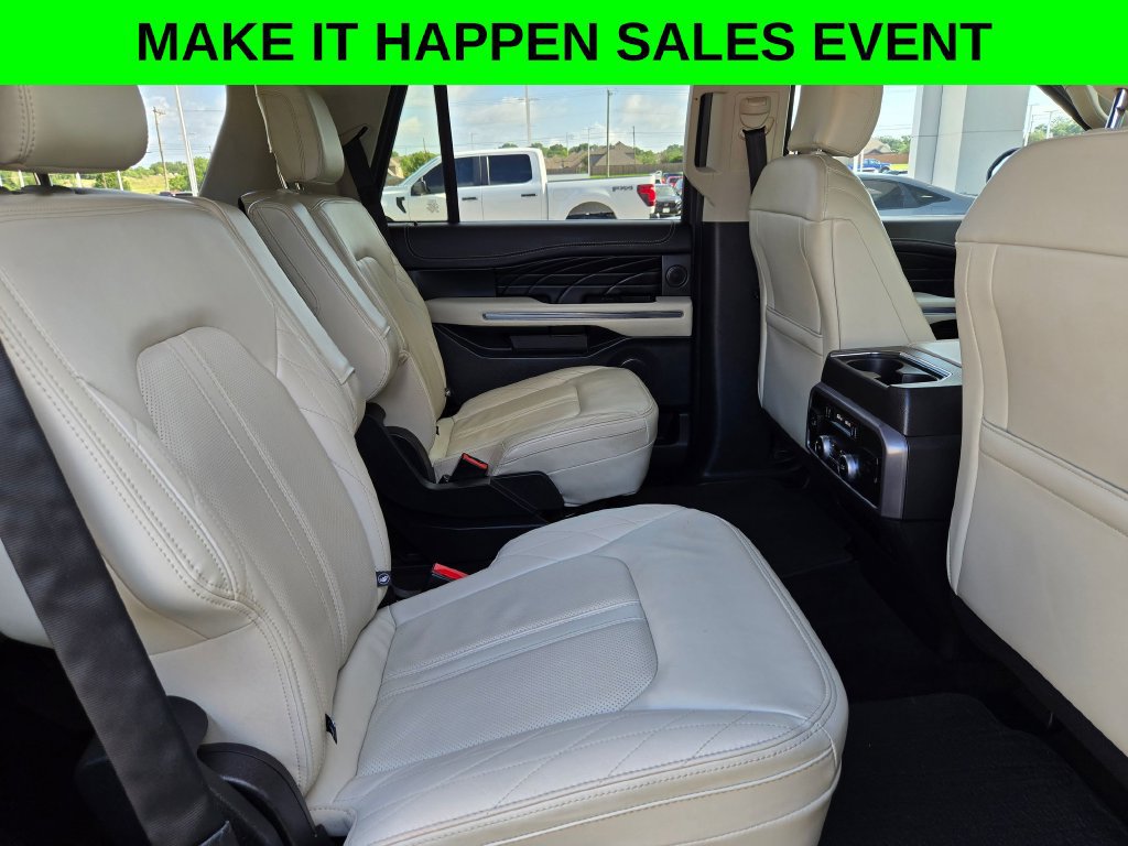 Used 2021 Ford Expedition Platinum RWD image 27