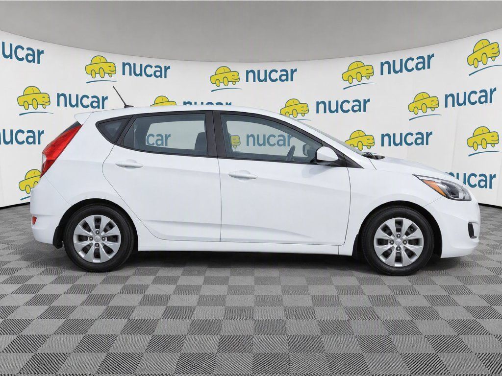 Used 2017 Hyundai Accent SE FWD image 8