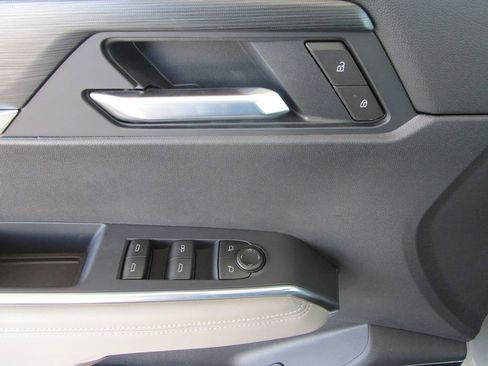 New 2026 GMC Acadia Elevation w/ Elevation Premium Package FWD image 28