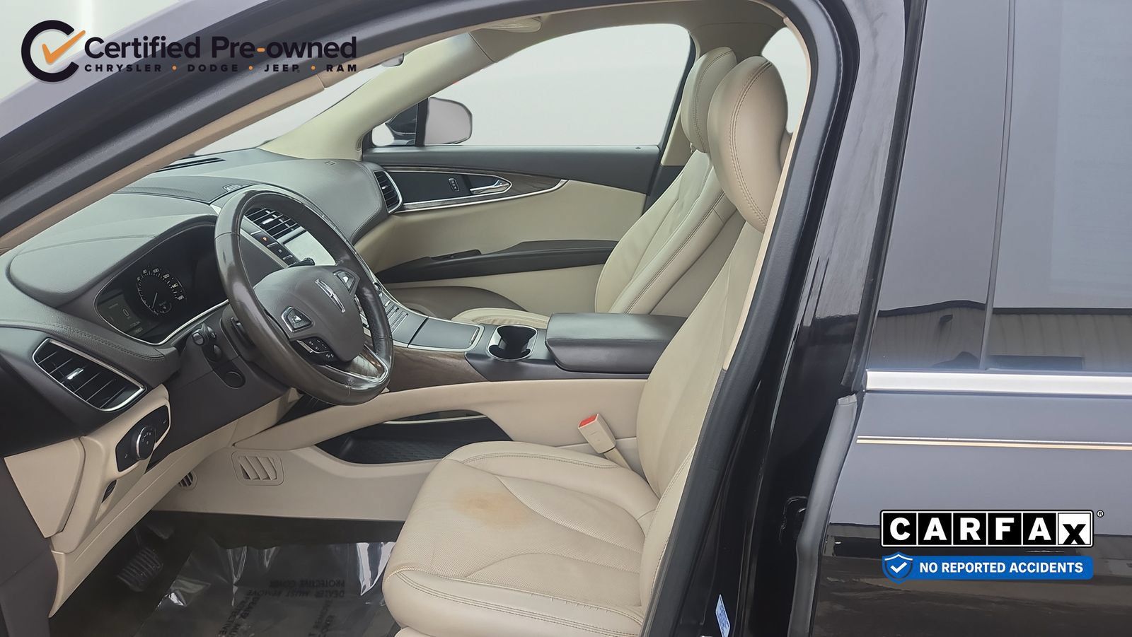 Used 2018 Lincoln MKX Reserve w/ Driver Assistance Package AWD/4WD image 9