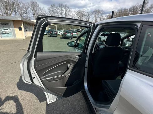 Used 2017 Ford C-MAX SE w/ Equipment Group 201A image 23