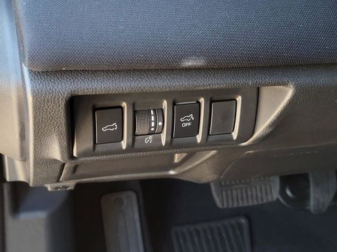 Certified 2025 Subaru Outback Premium AWD/4WD image 22