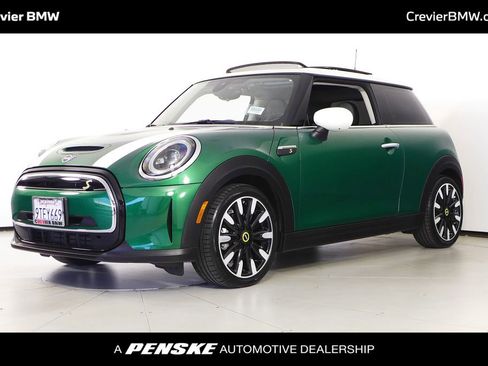 Used 2022 MINI Cooper SE image 1