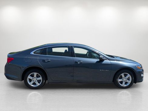 Used 2019 Chevrolet Malibu LS image 4