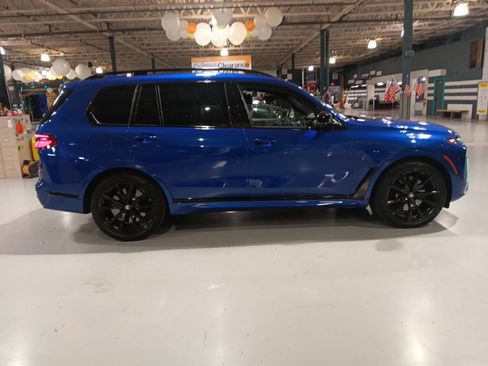 Used 2026 BMW X7 M60i AWD/4WD image 12