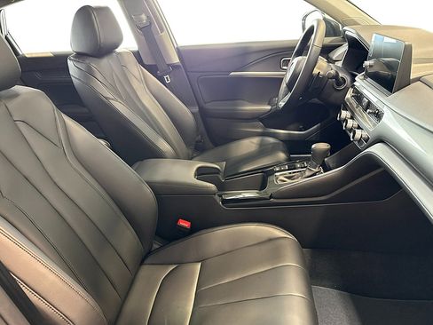 Used 2026 Acura Integra FWD image 32