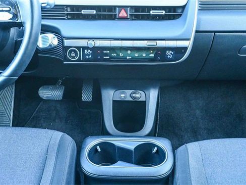Certified 2024 Hyundai Ioniq 5 SEL image 15