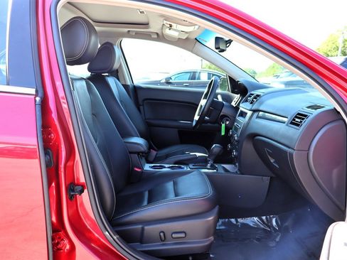 Used 2011 Ford Fusion SEL w/ 302A Rapid Spec Order Code FWD image 17