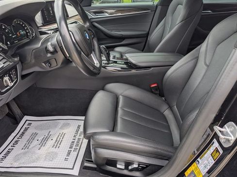 Used 2019 BMW 530e w/ Convenience Package RWD image 14