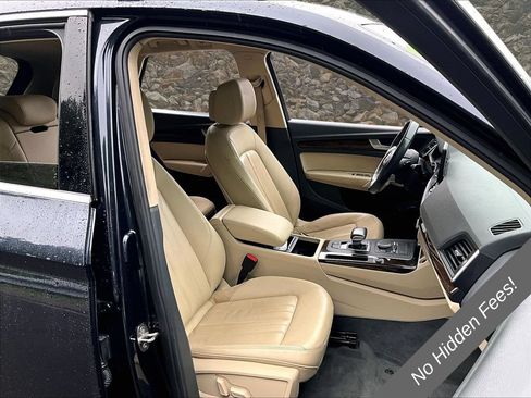 Used 2019 Audi Q5 2.0T Premium AWD/4WD image 7