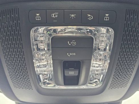 Used 2022 Mercedes-Benz GLS 450 4MATIC image 37