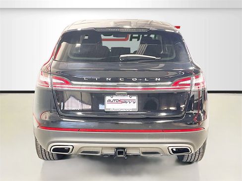 Used 2023 Lincoln Nautilus Reserve w/ Equipment Group 201A image 6