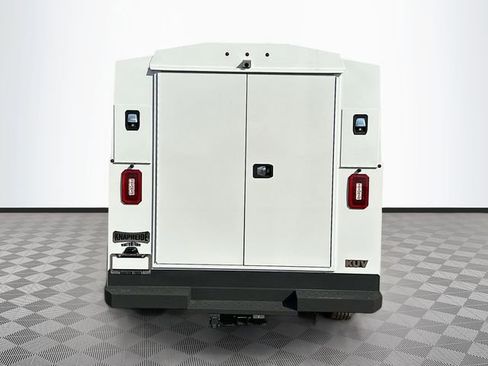 New 2026 Ford E-350 and Econoline 350 Super Duty w/ Power Equipment Group RWD image 5