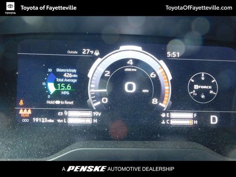 Used 2024 Toyota Tundra Limited image 11