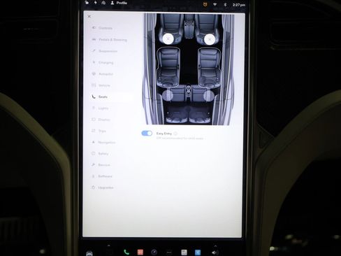 Used 2016 Tesla Model X Performance image 59