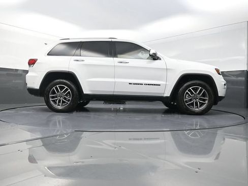 Used 2022 Jeep Grand Cherokee Limited w/ Trailer Tow Group IV AWD/4WD image 38