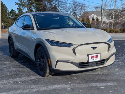 New 2025 Ford Mustang Mach-E Select w/ Comfort Package Lite