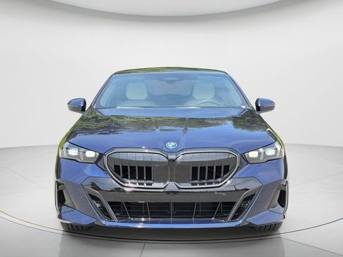 Certified 2026 BMW 550e xDrive w/ Executive Package AWD/4WD image 2