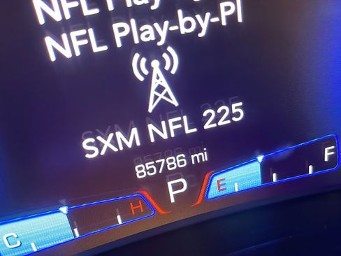 Used 2018 Chrysler 300 Touring image 31