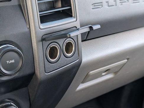 Used 2019 Ford F550 XL image 20