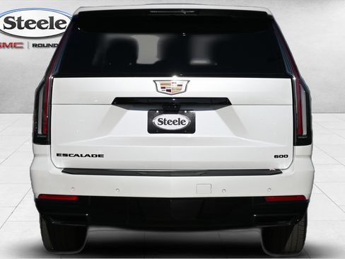 Used 2025 Cadillac Escalade Sport Platinum AWD/4WD image 6